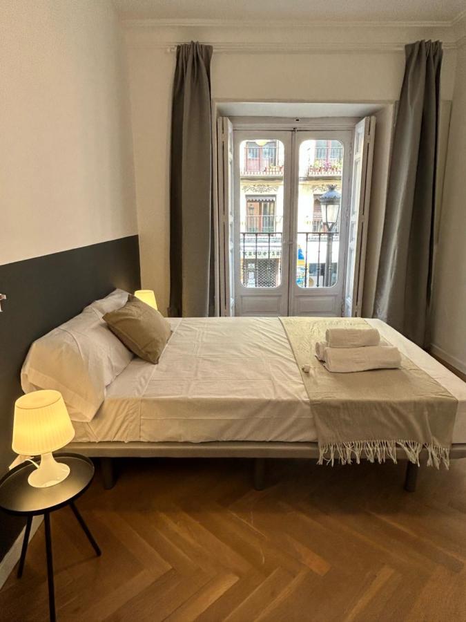 Villa Rooms Madrid Exterior photo